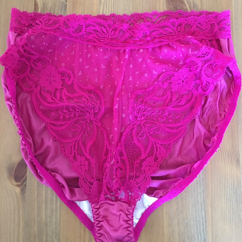 Vintage Lingerie Set - image 6